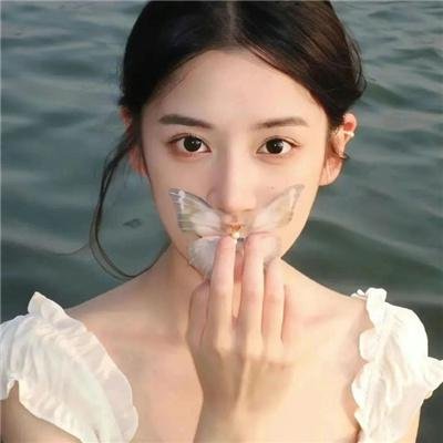 香格里拉下雪了吗